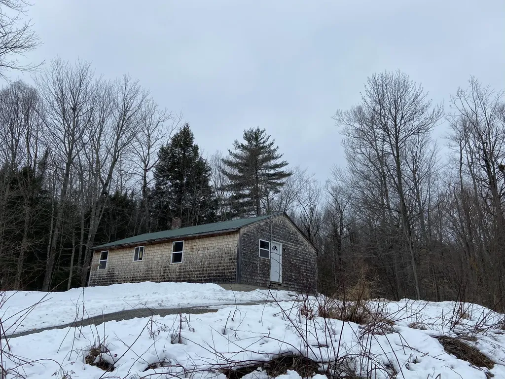 63 Besse Road Vienna ME 04360