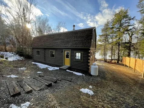 122 Hoover Lane Lincoln ME 04457