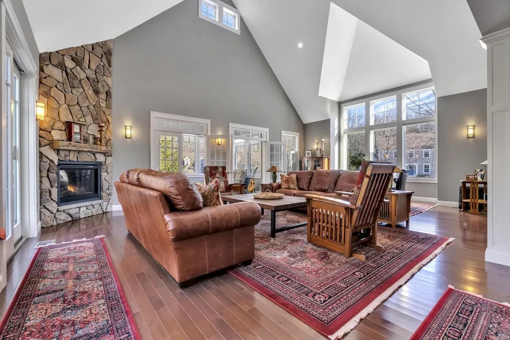 7 Mastwood Lane Kennebunk ME 04043
