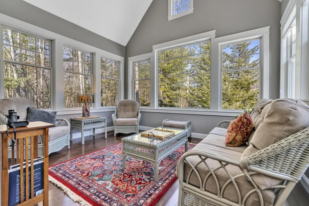 7 Mastwood Lane Kennebunk ME 04043