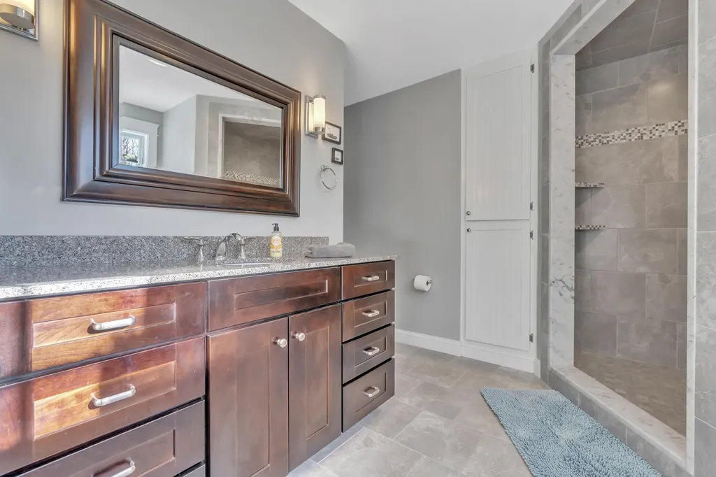 7 Mastwood Lane Kennebunk ME 04043