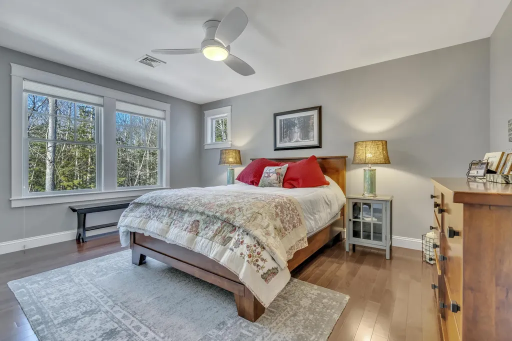 7 Mastwood Lane Kennebunk ME 04043