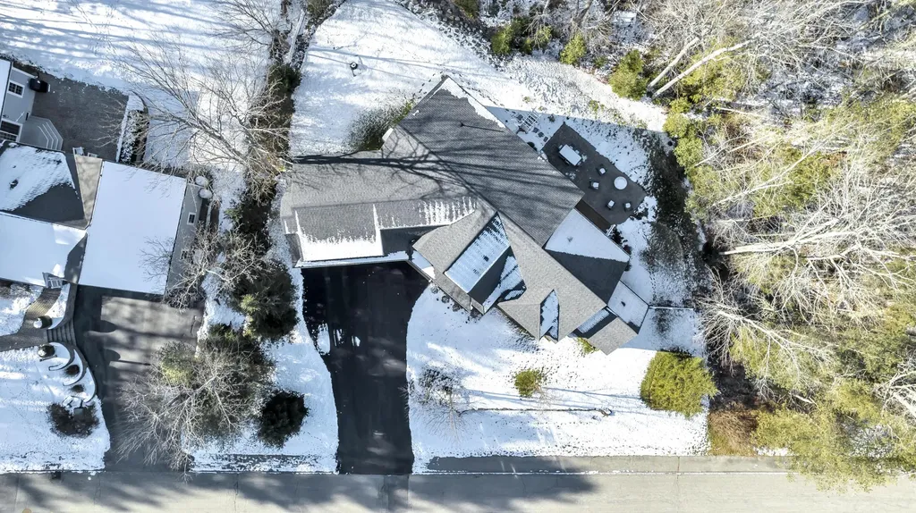 7 Mastwood Lane Kennebunk ME 04043