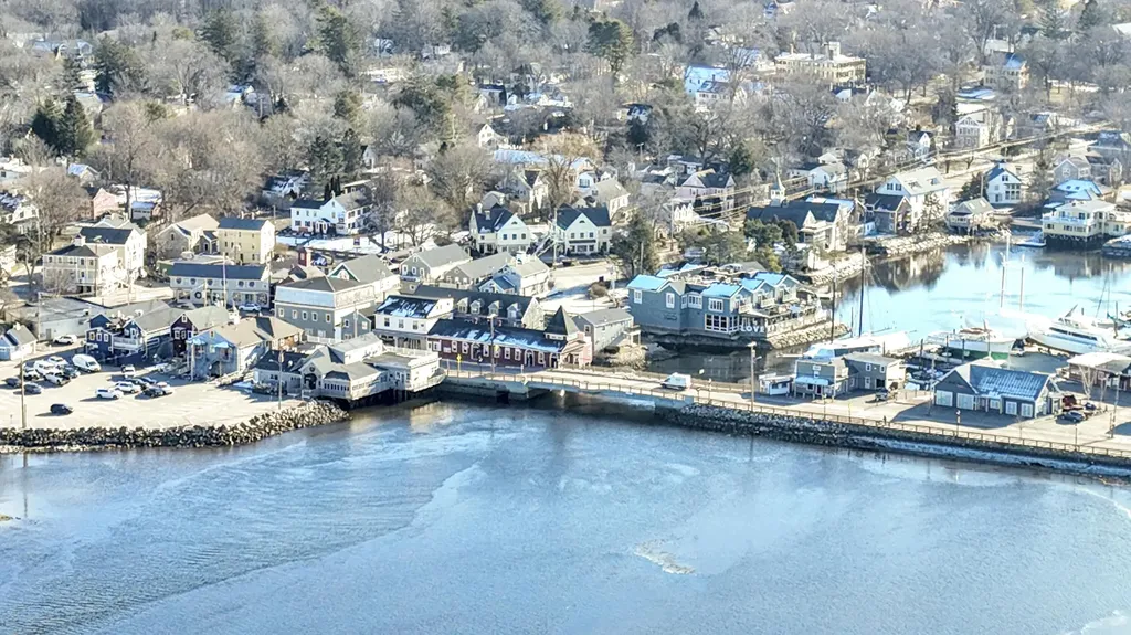 7 Mastwood Lane Kennebunk ME 04043