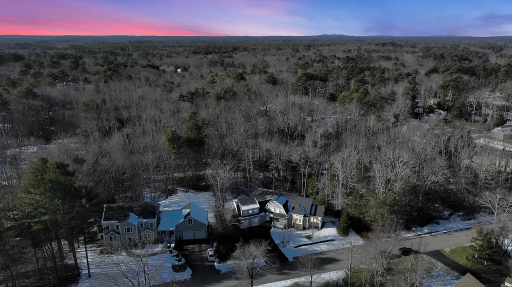 7 Mastwood Lane Kennebunk ME 04043