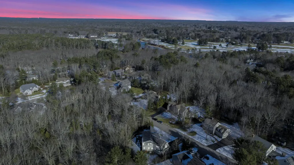 7 Mastwood Lane Kennebunk ME 04043