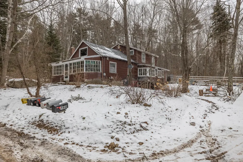 121 Wyman Road Auburn ME 04210
