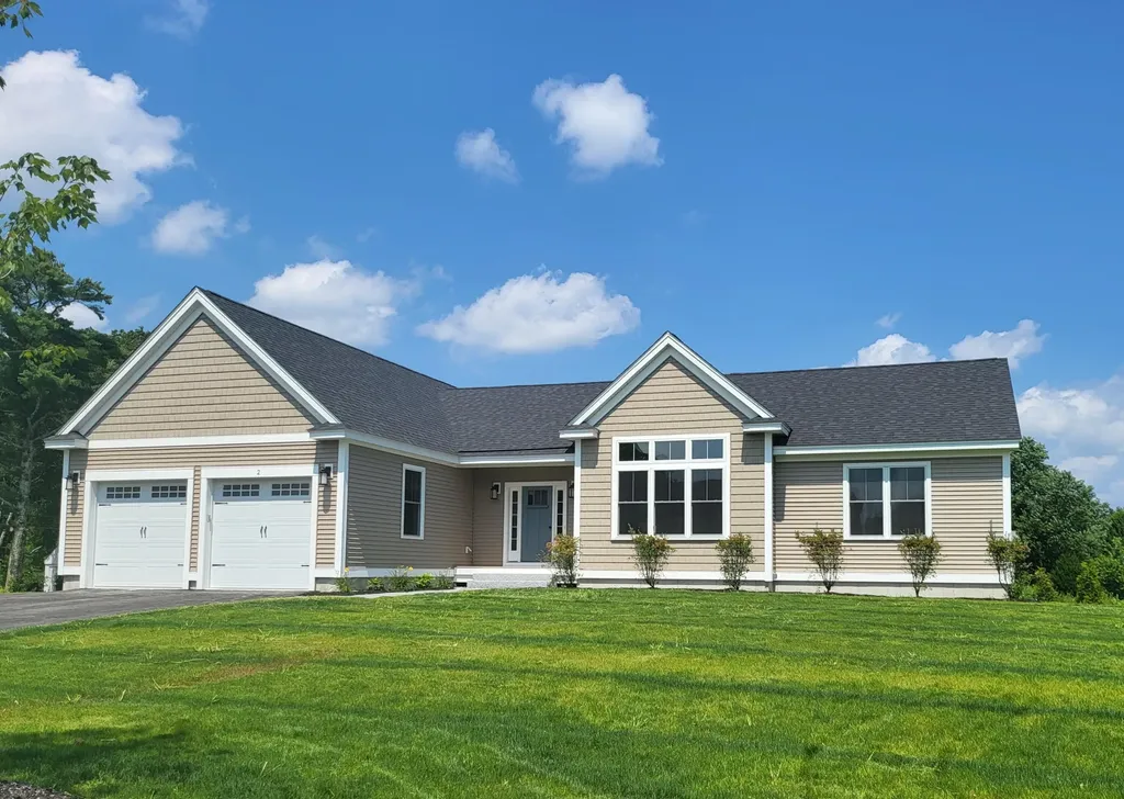 2 Mockingbird Lane Kennebunk ME 04043