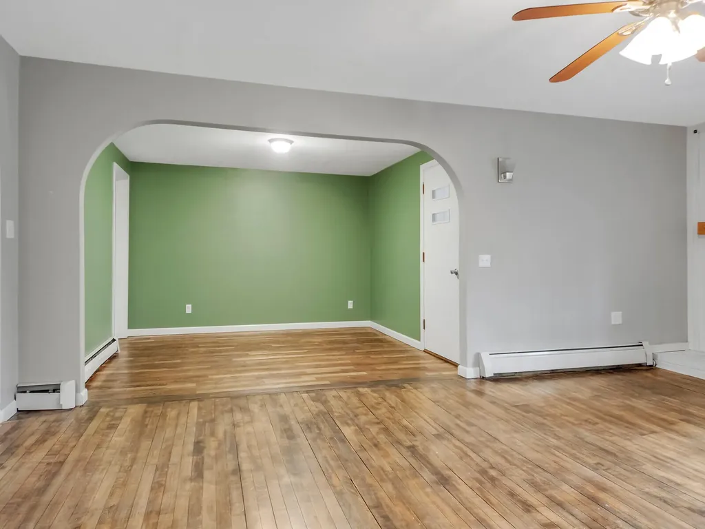 463 Litchfield Road Farmingdale ME 04344