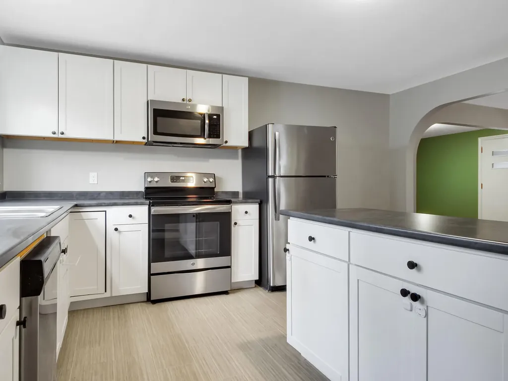 463 Litchfield Road Farmingdale ME 04344