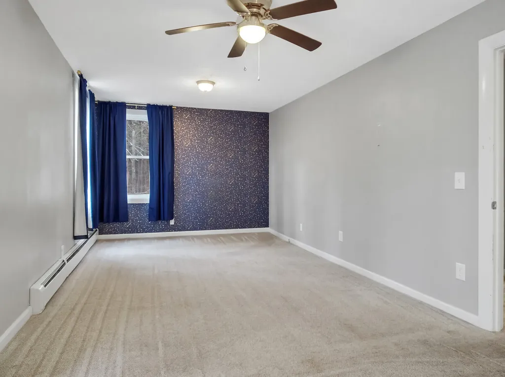 463 Litchfield Road Farmingdale ME 04344