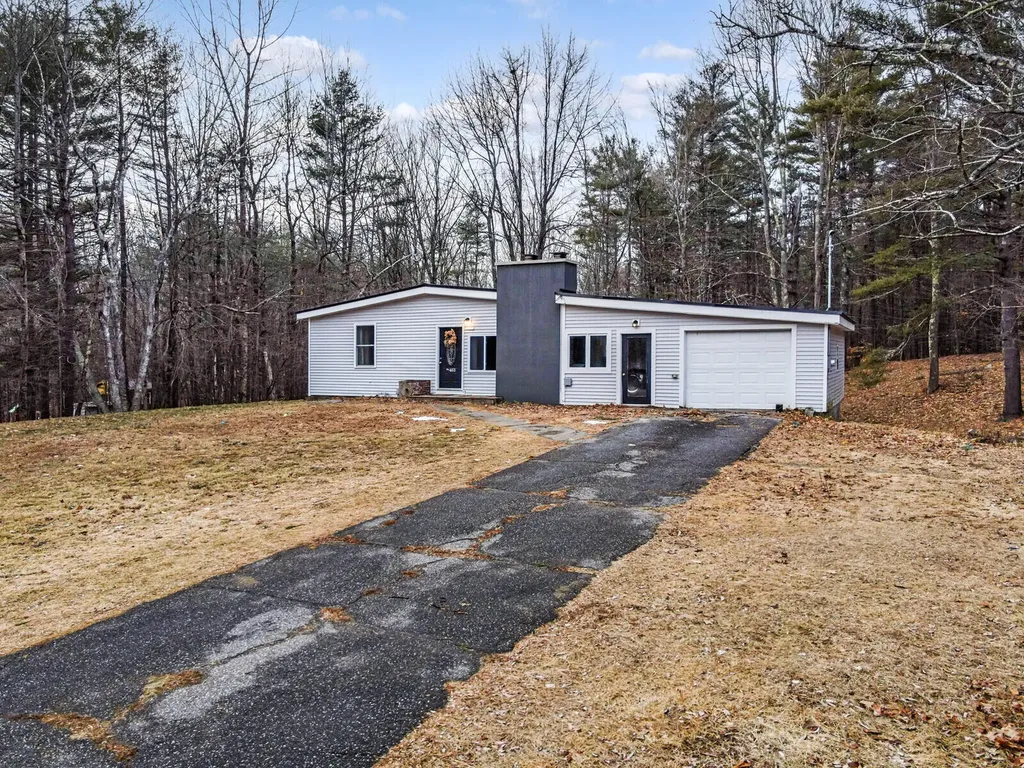 463 Litchfield Road Farmingdale ME 04344