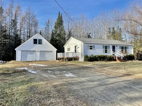 1066 Moody Mountain Road Searsmont ME 04973
