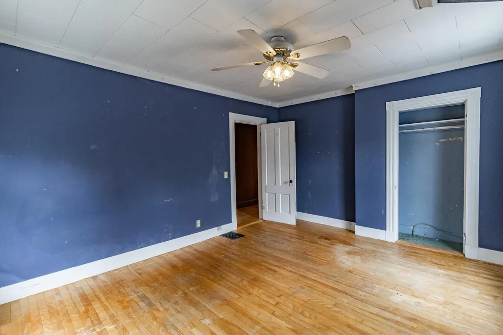 77 Gamage Avenue Auburn ME 04210