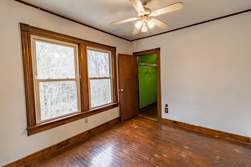77 Gamage Avenue Auburn ME 04210