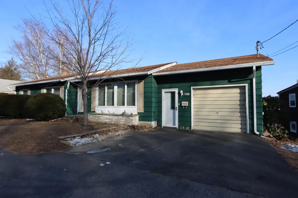 100 King Avenue Lewiston ME 04240