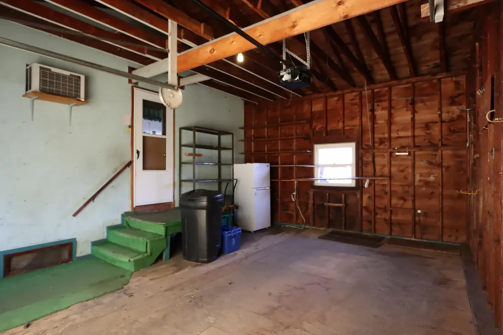 100 King Avenue Lewiston ME 04240