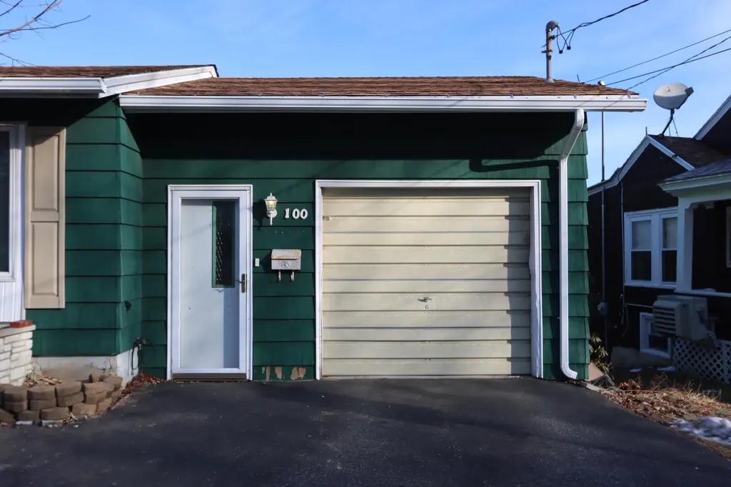 100 King Avenue Lewiston ME 04240