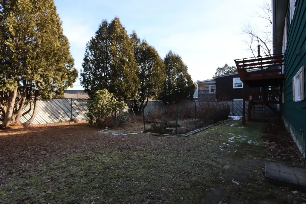 100 King Avenue Lewiston ME 04240