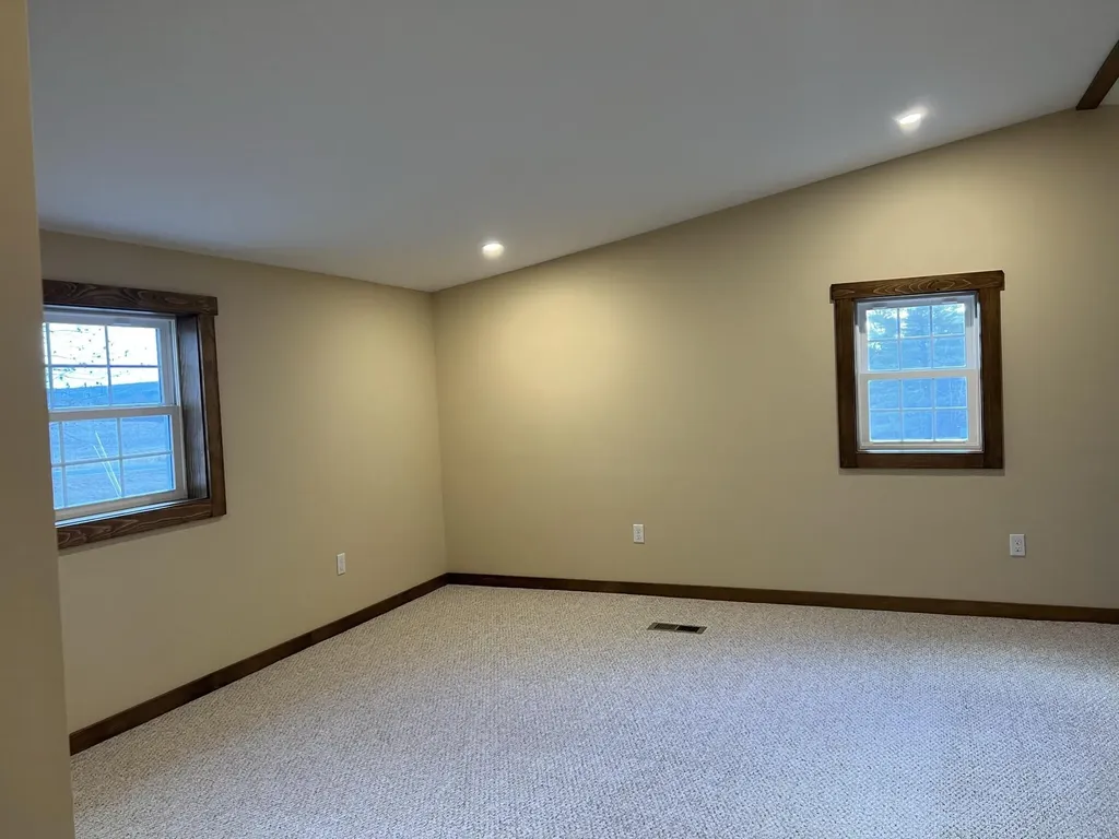 1078 Webber Pond Road Vassalboro ME 04989