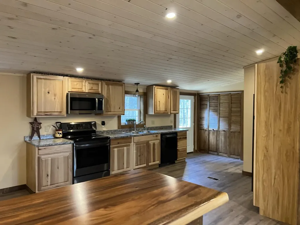 1078 Webber Pond Road Vassalboro ME 04989