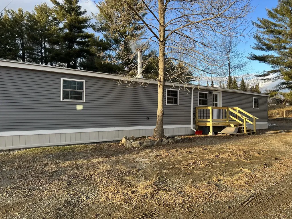 1078 Webber Pond Road Vassalboro ME 04989