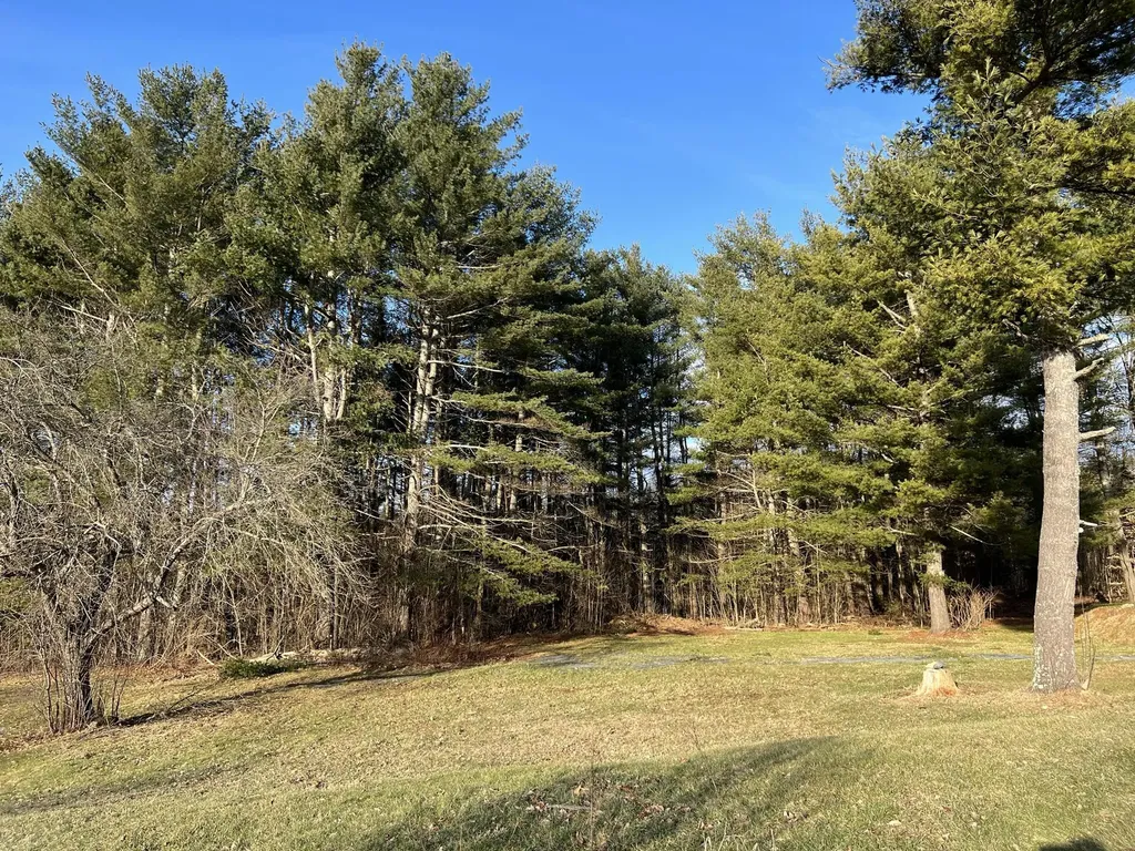 1078 Webber Pond Road Vassalboro ME 04989