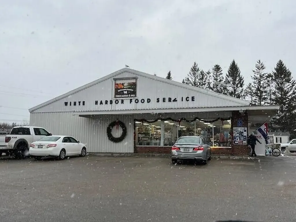 256 Main Street Winter Harbor ME 04693