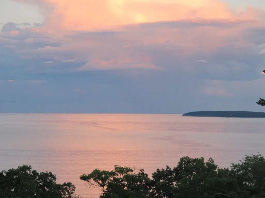14 Sea Light Lane Rockport ME 04856