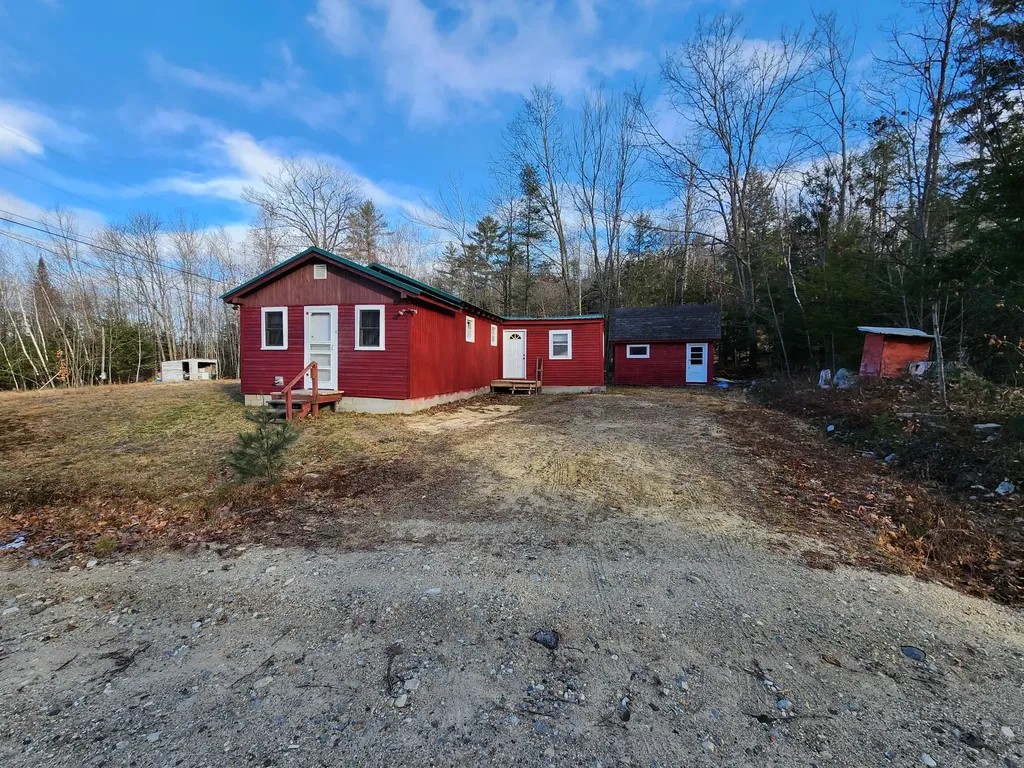 4 Tower Road Peru ME 04290