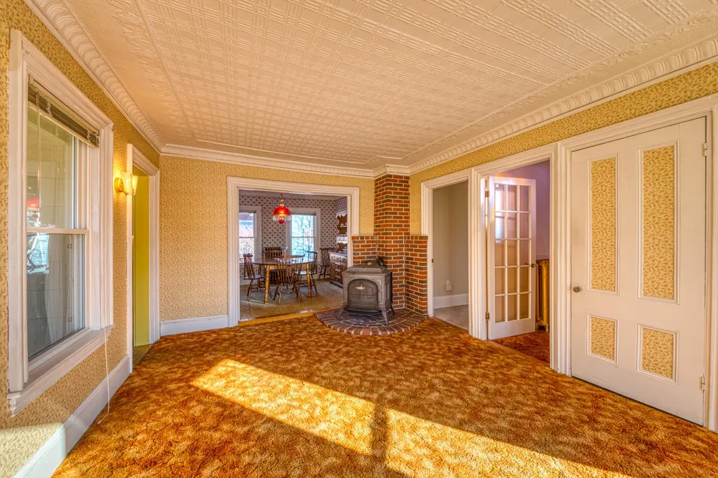 8 Spruce Street Rockland ME 04841