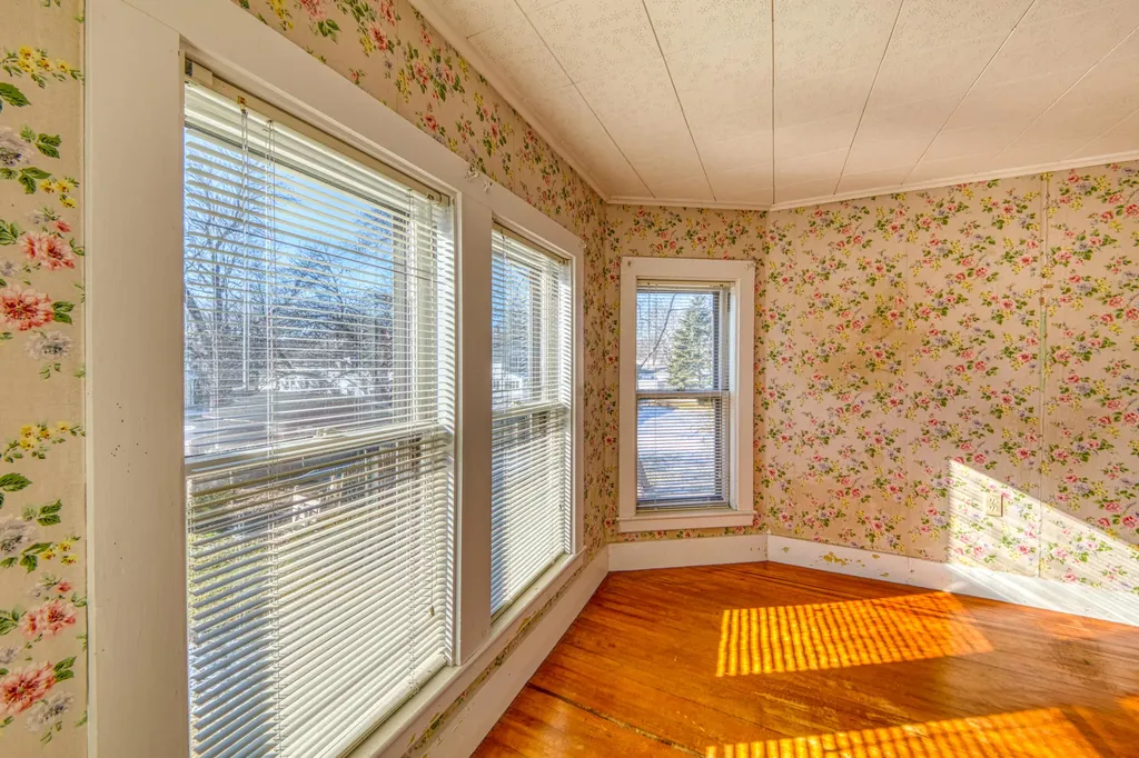 8 Spruce Street Rockland ME 04841