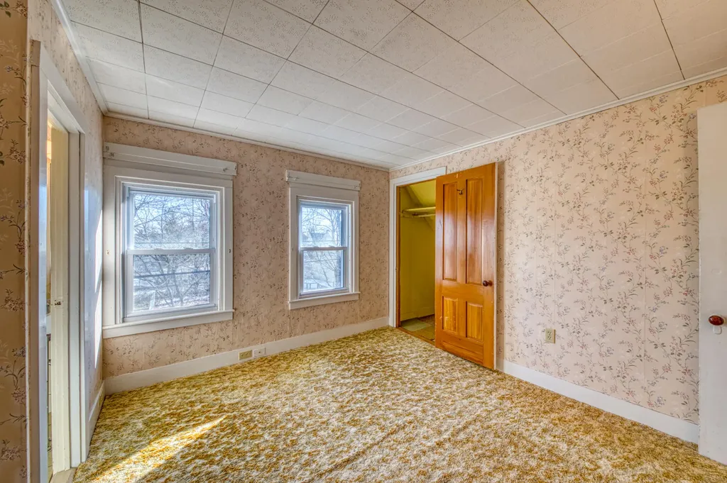 8 Spruce Street Rockland ME 04841