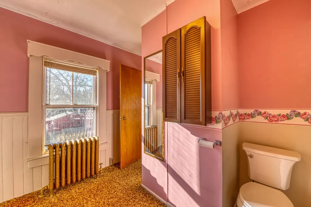 8 Spruce Street Rockland ME 04841