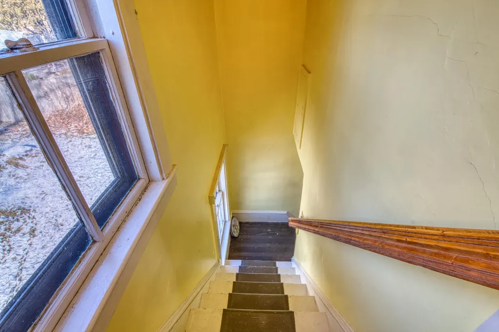 8 Spruce Street Rockland ME 04841