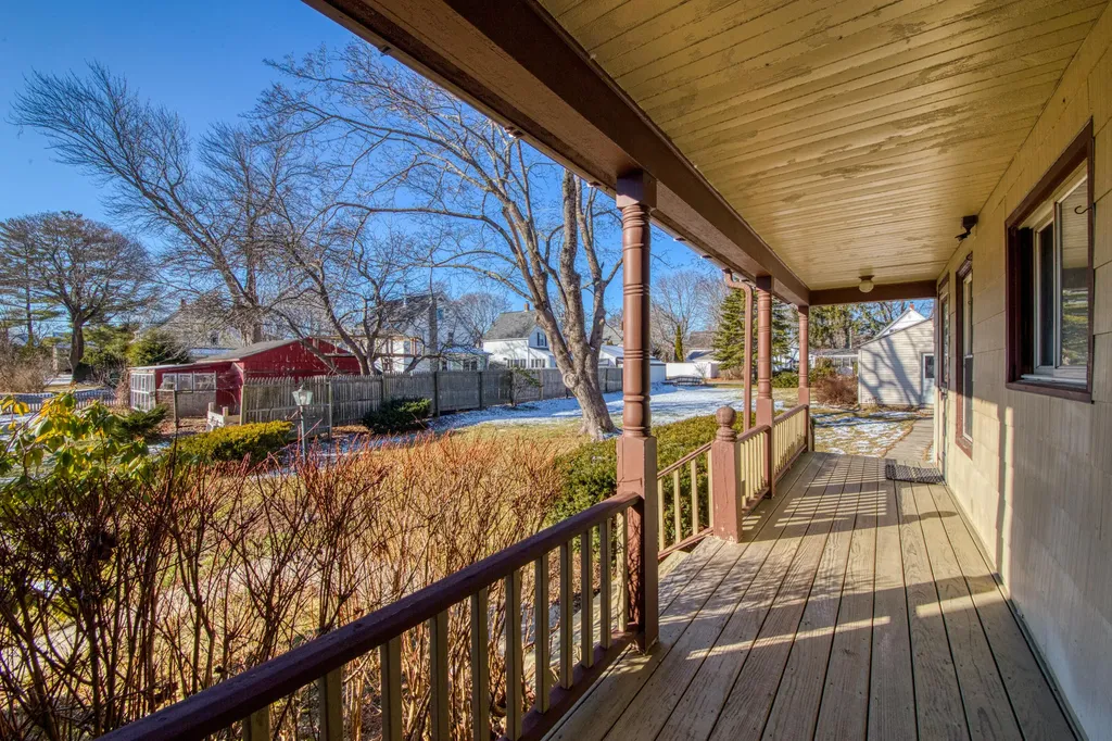8 Spruce Street Rockland ME 04841