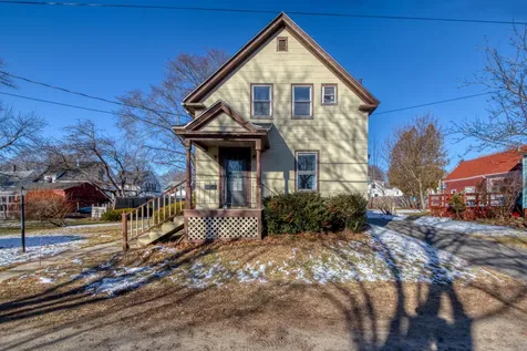 8 Spruce Street Rockland ME 04841