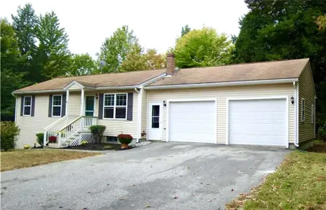 876 River Road Windham ME 04062