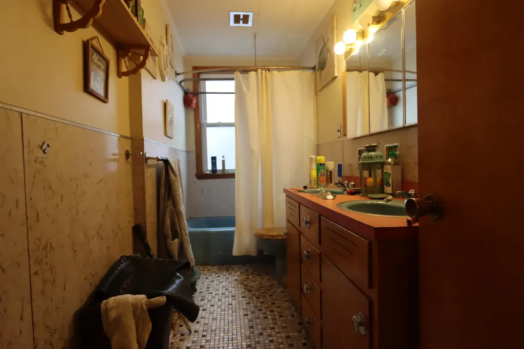 28-30 Howard Street Lewiston ME 04240