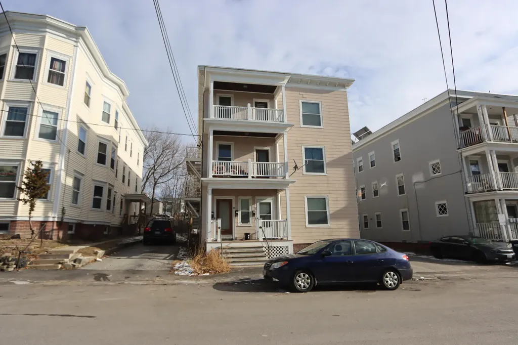 28-30 Howard Street Lewiston ME 04240