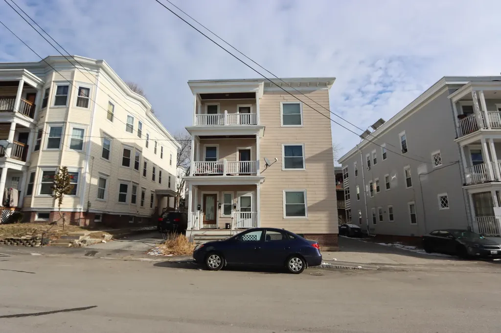 28-30 Howard Street Lewiston ME 04240