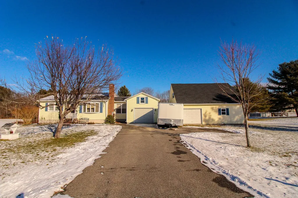 49 Arctic Station Road Orrington ME 04474