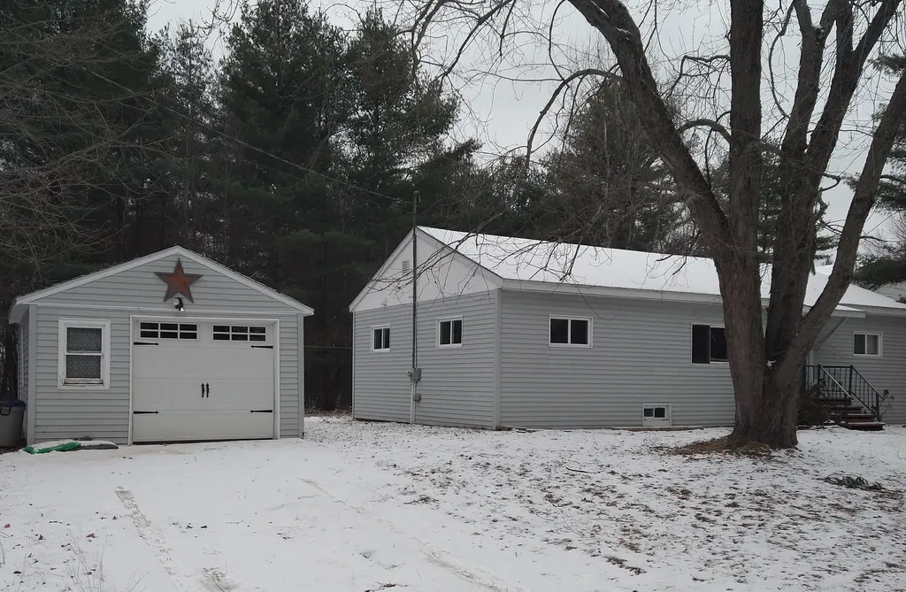 183 Highland Street Pittsfield ME 04967