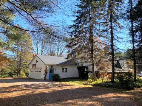 57 Lords Lane Lyman ME 04002
