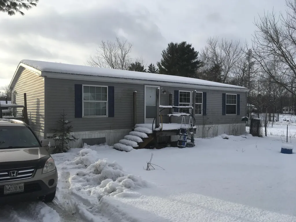1988 Ohio Street Bangor ME 04401