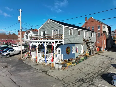 85 Parking Lot Lane Damariscotta ME 04543