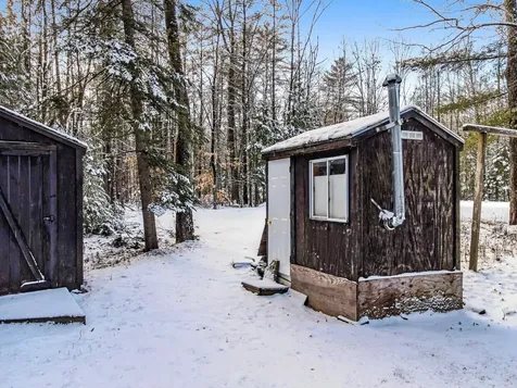 16 Deer Run Mount Vernon ME 04352