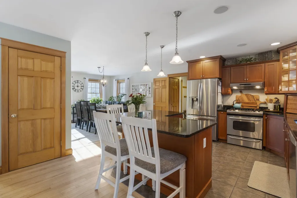 5 Rankin Creek Woods Kennebunk ME 04043
