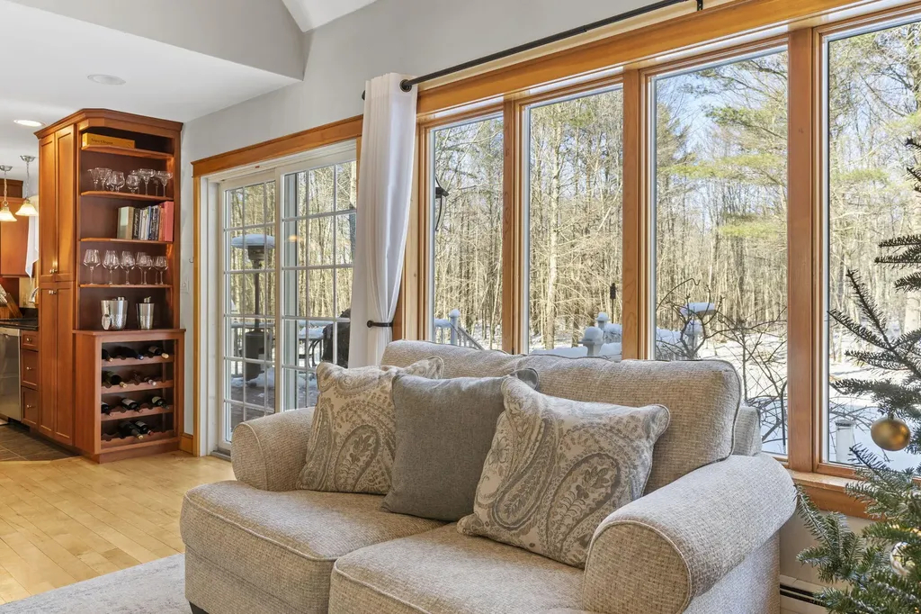 5 Rankin Creek Woods Kennebunk ME 04043