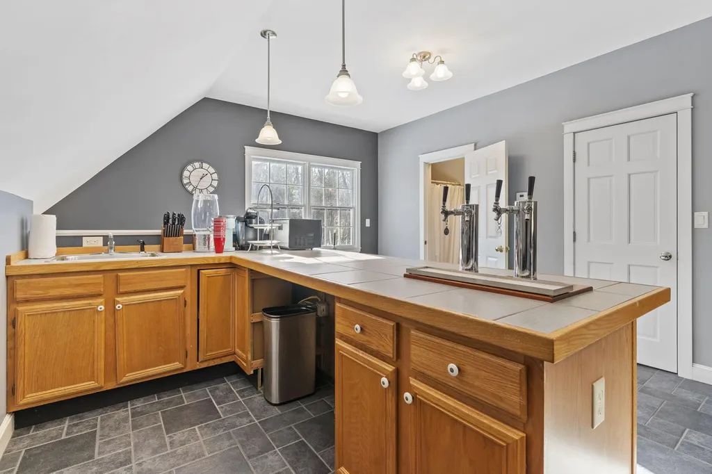 5 Rankin Creek Woods Kennebunk ME 04043